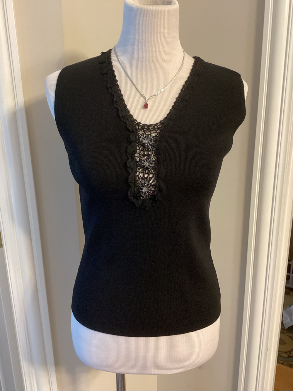 Joseph A Black Sleeveless Knit Tank with Crochet V-Inset Detail